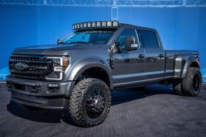2019 Ford F-450 Super Duty Platinum Crew Cab by DeBerti Design
